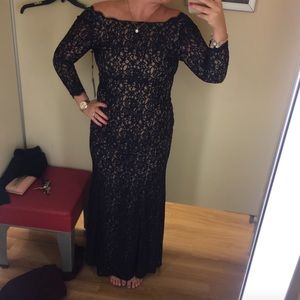 Adrianna Papell navy lace dress